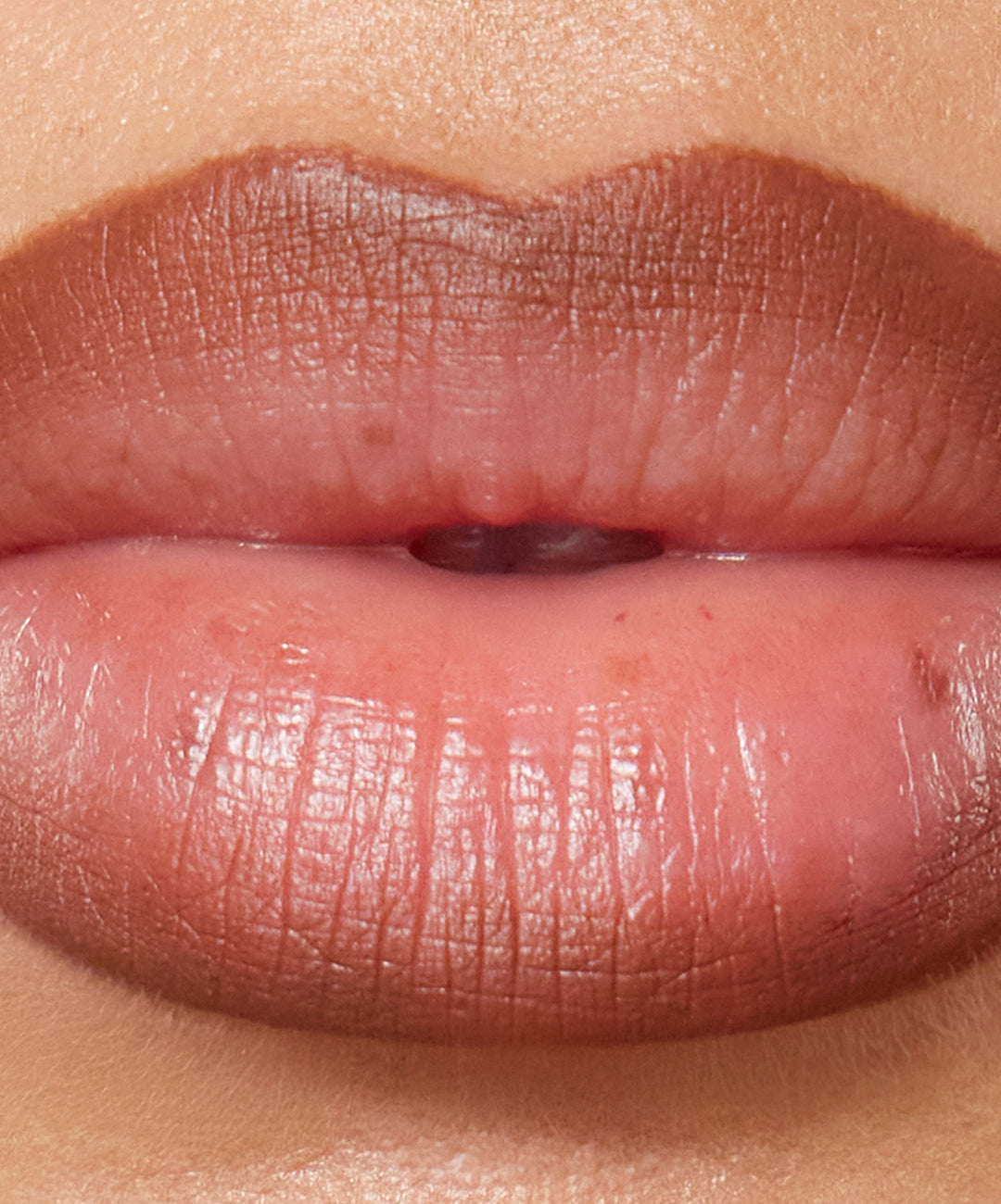 refy lip sculpt suede