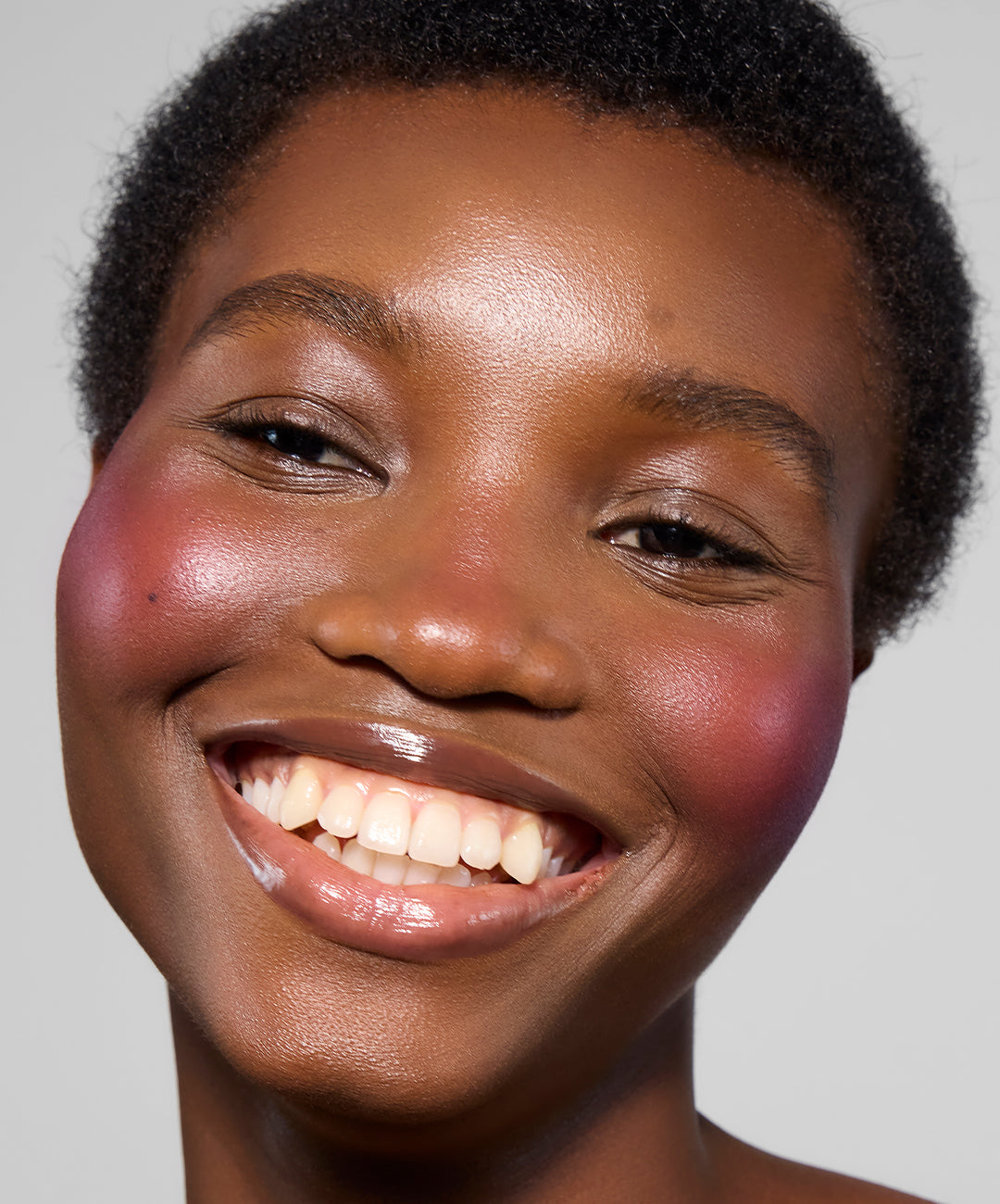 refy cream blush guava