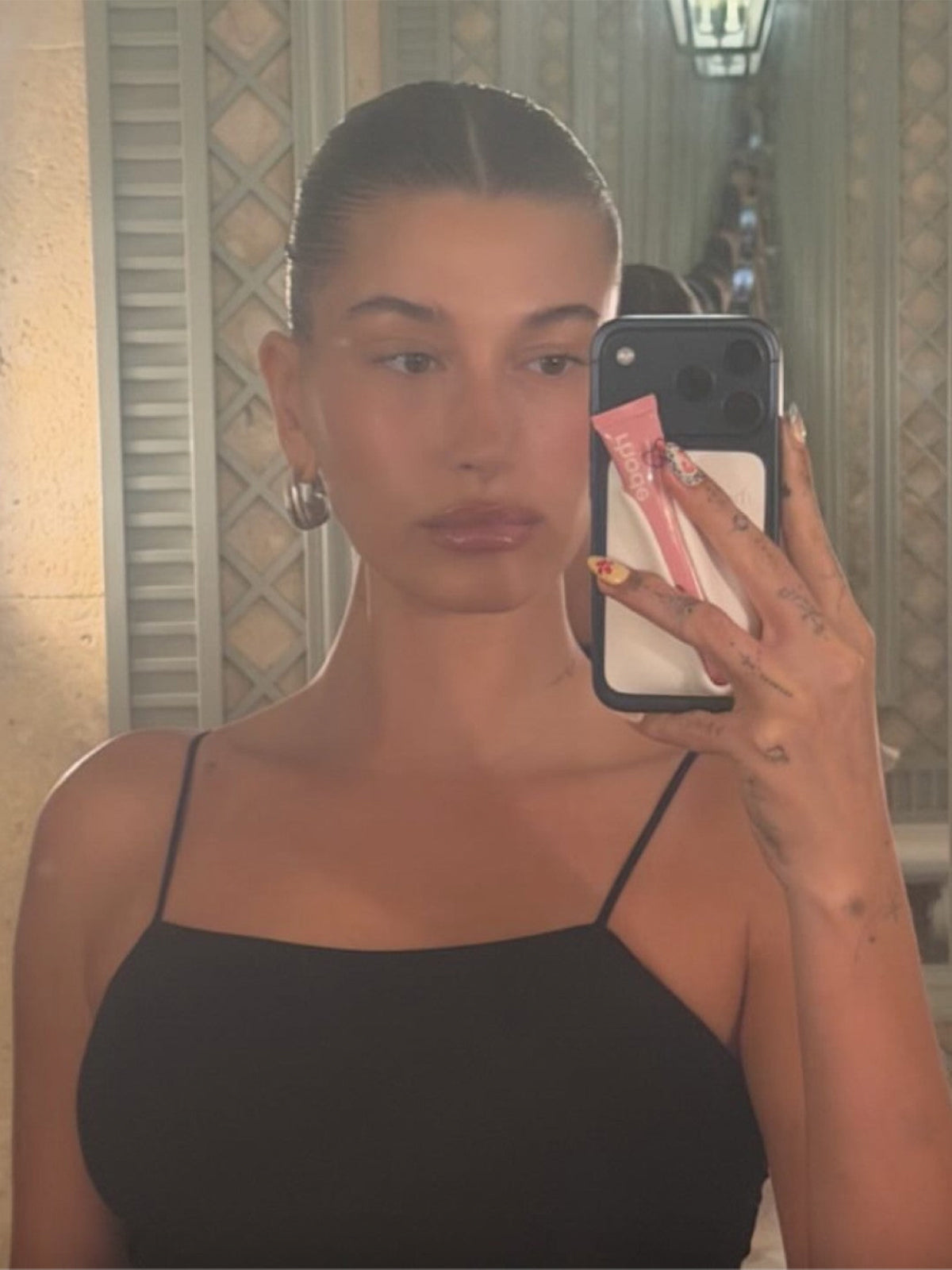 rhode snap-on lip case - white