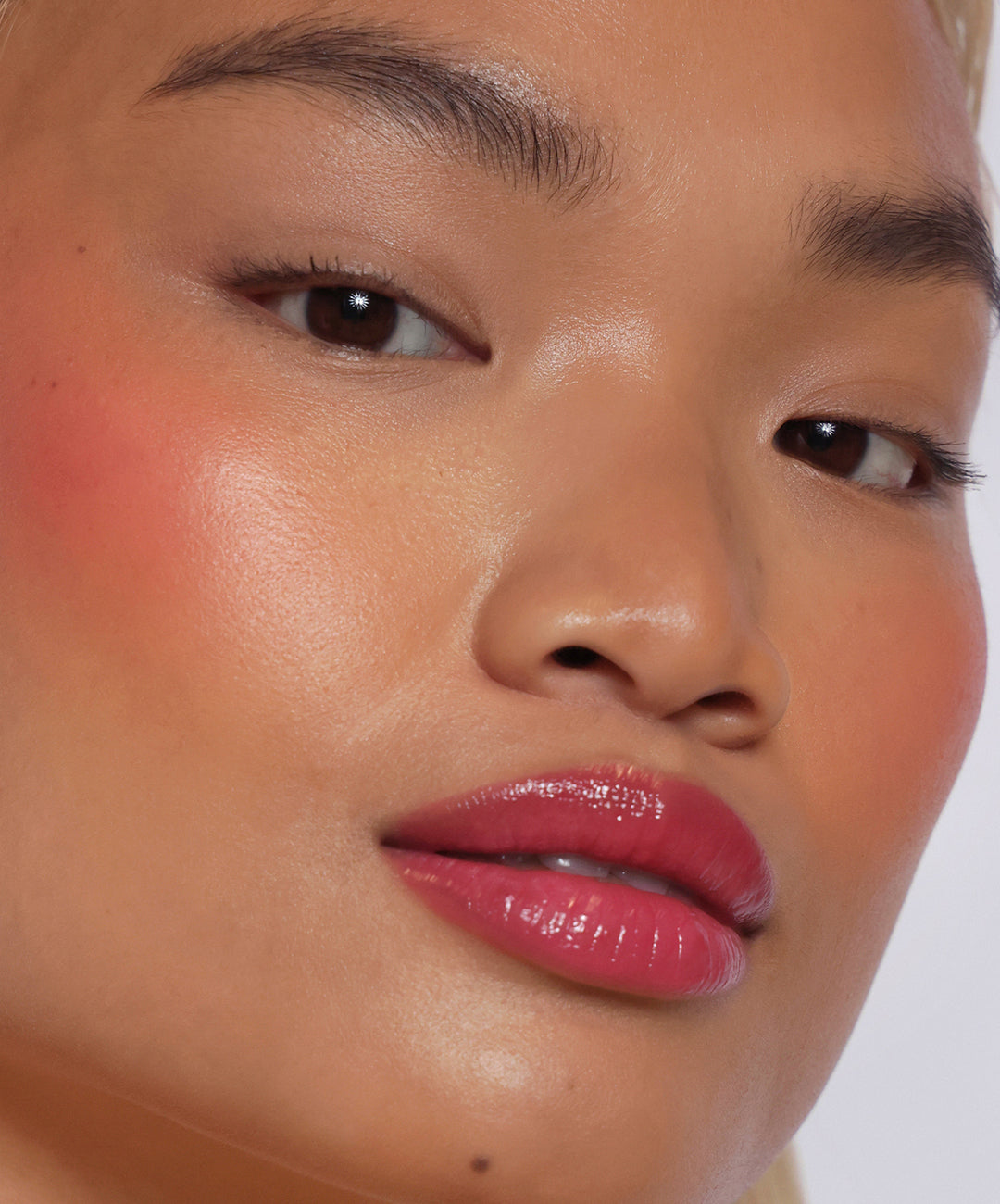 refy lip gloss guava
