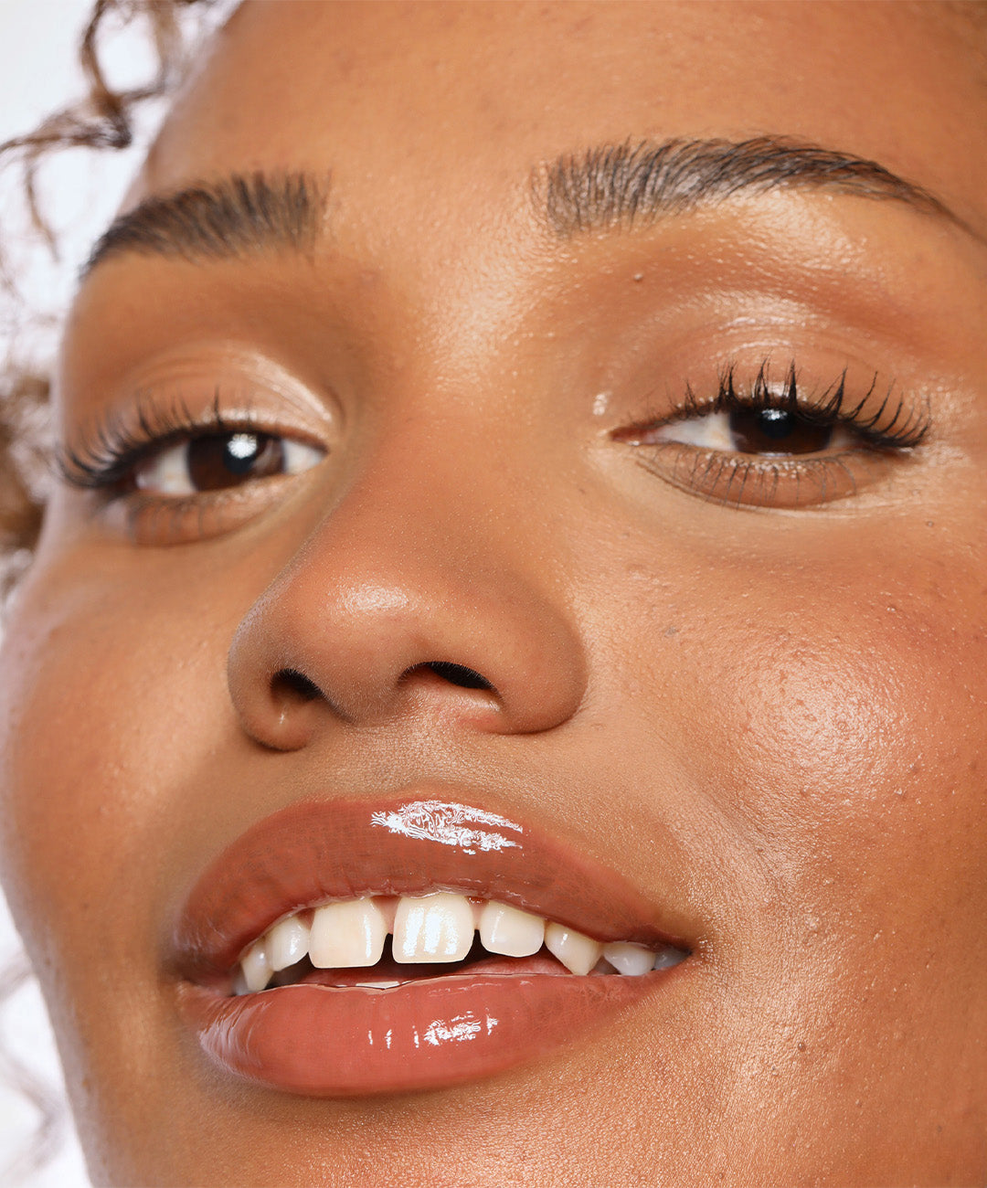 refy lip gloss fawn