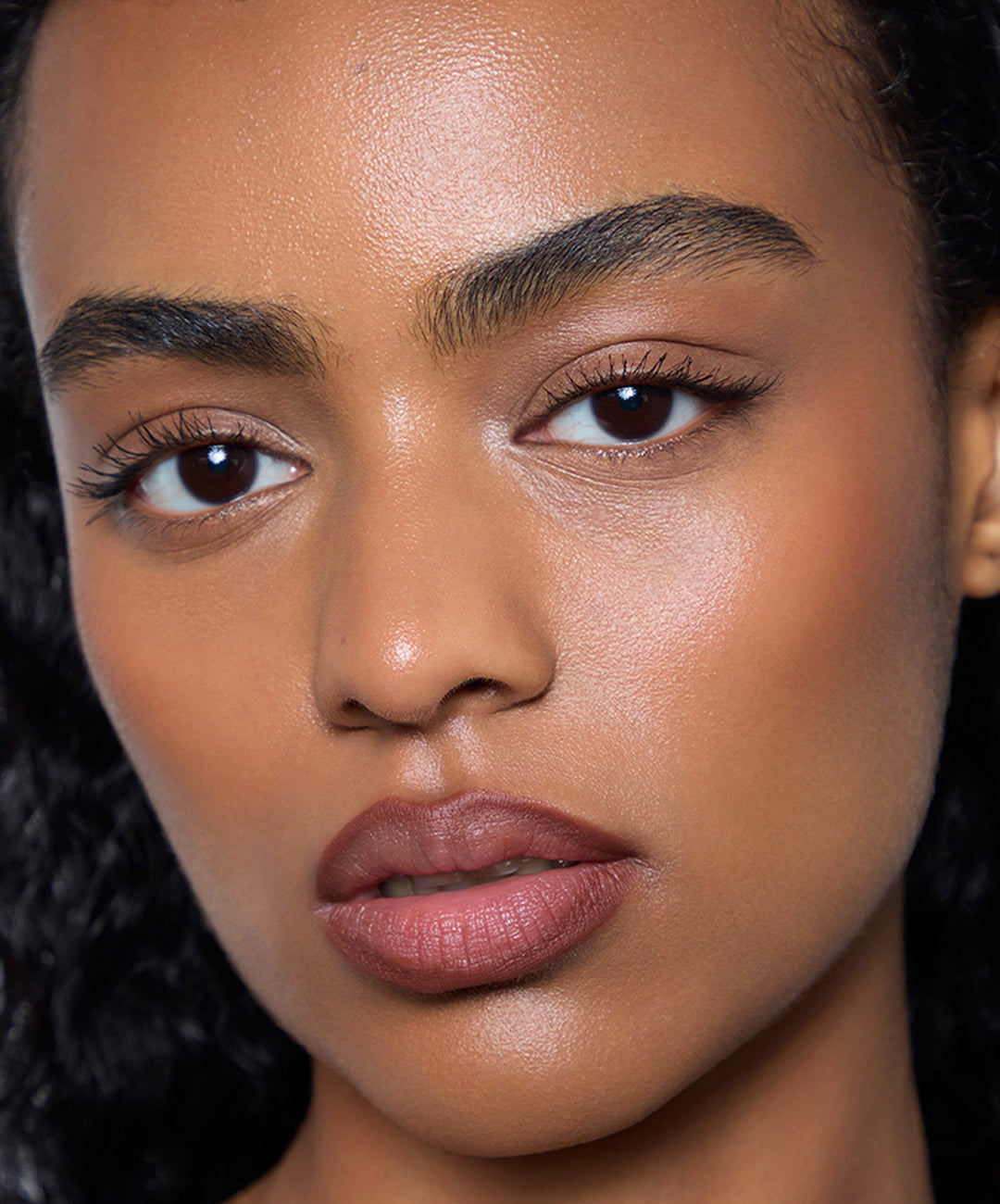 refy lip sculpt suede