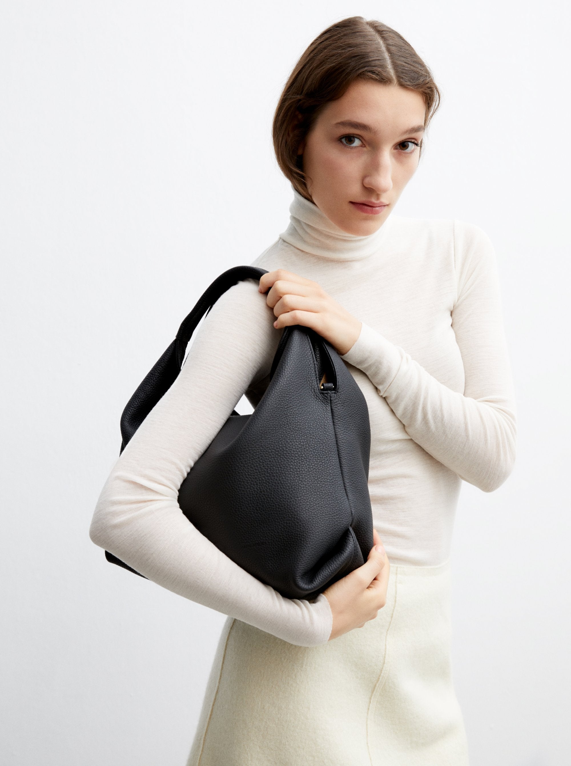 Manu Atelier Gala Black