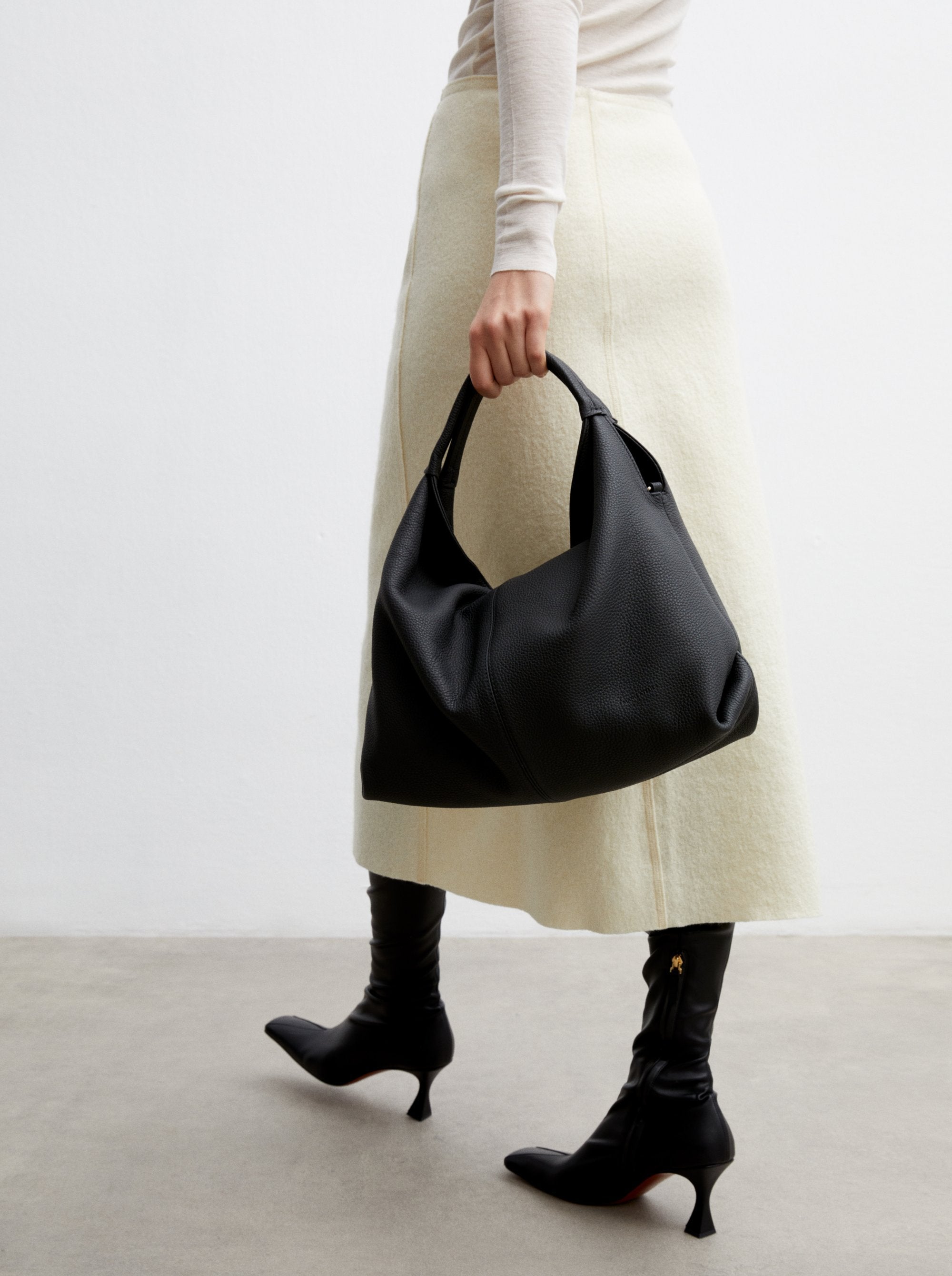 Manu Atelier Gala Black