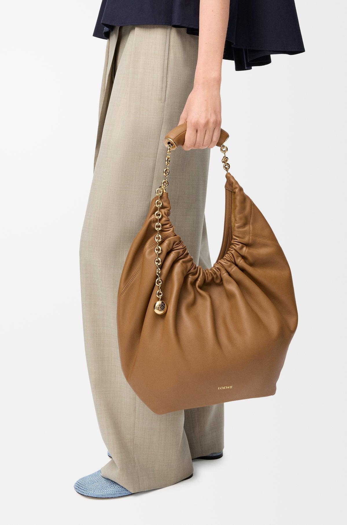 LOEWE Medium Squeeze bag in mellow nappa lambskin