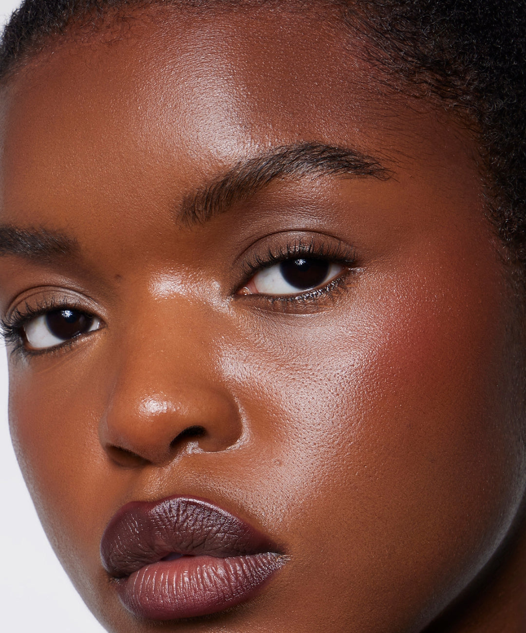 refy blur liner plum