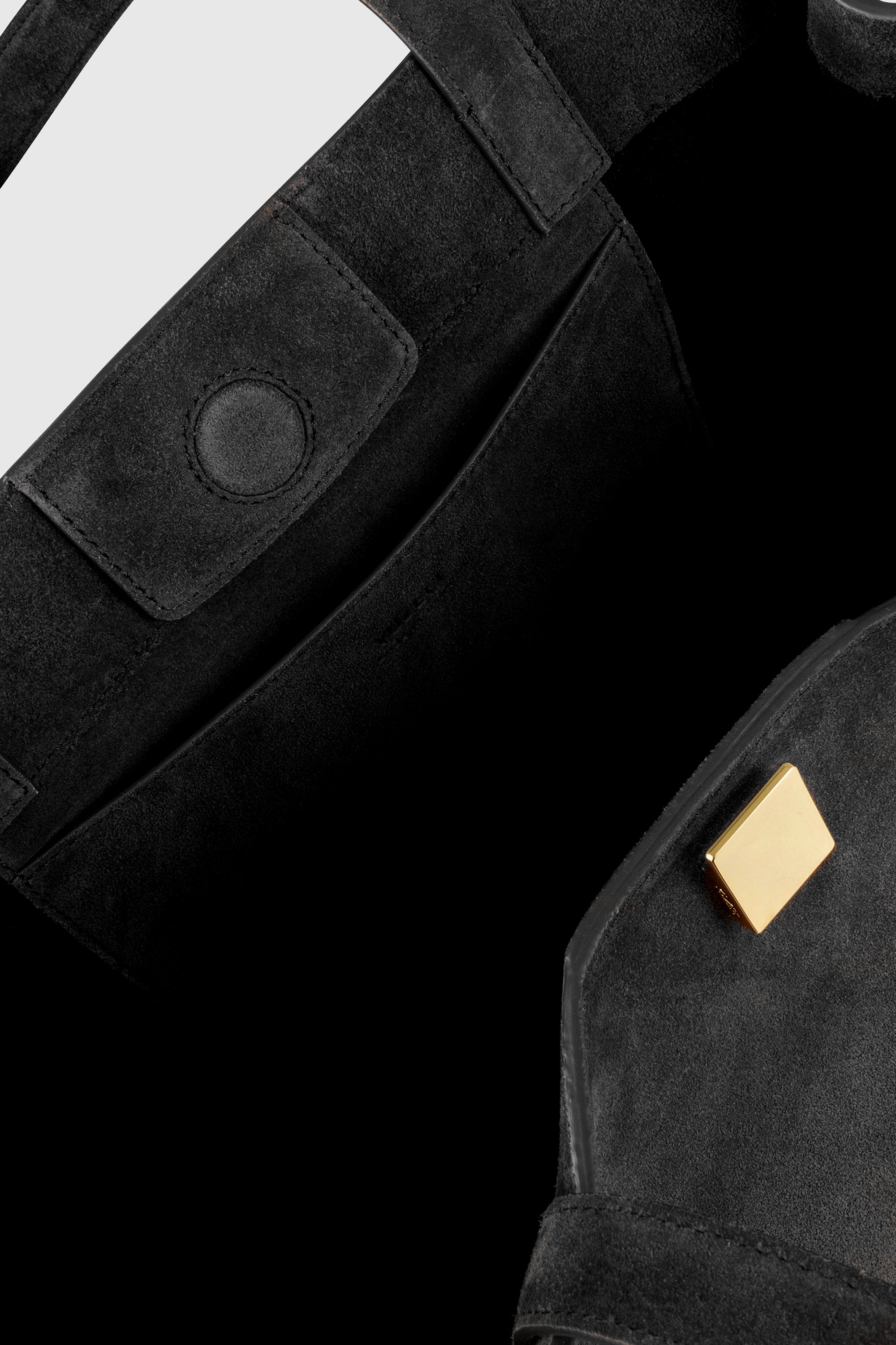YUZEFI GYOZA TOTE - BLACK SUEDE