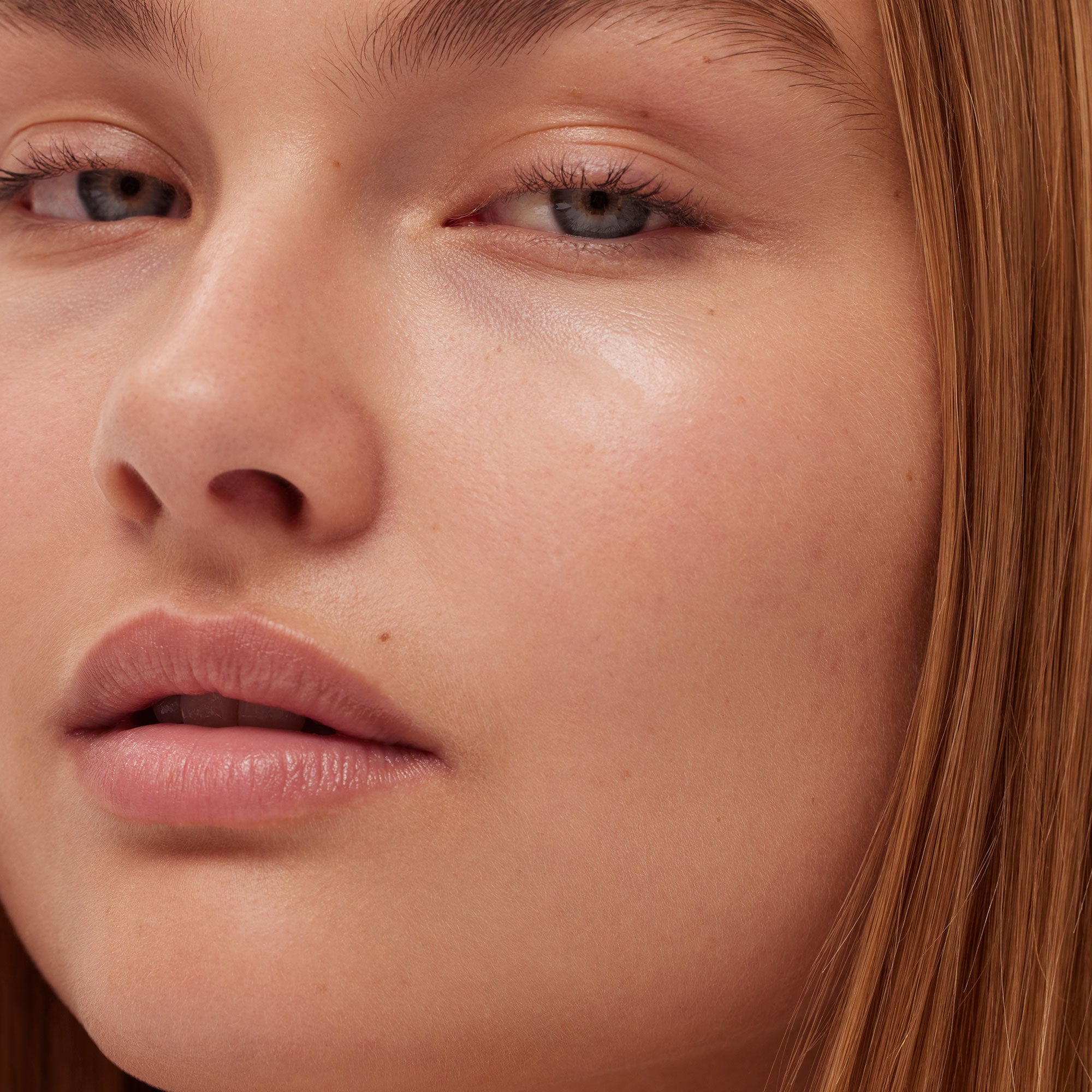 summer fridays cc me serum with vitamin c + niacinamide