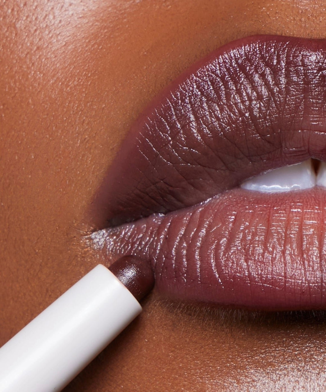 refy blur liner plum