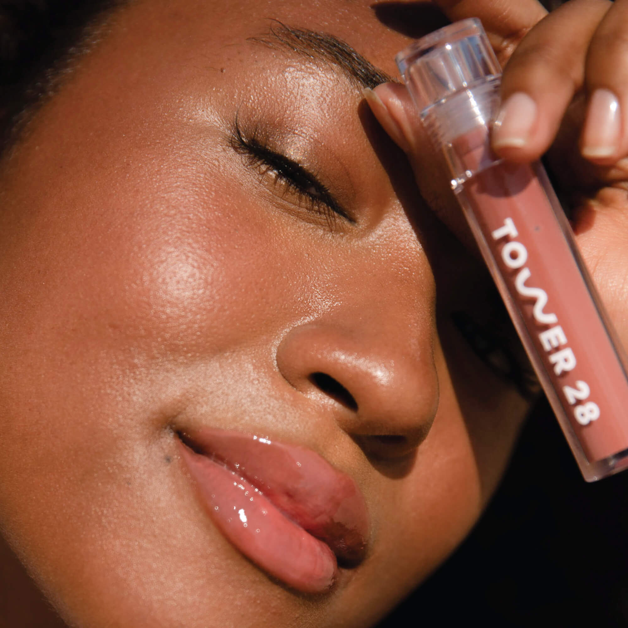 tower 28 shineon lip oil jelly cashew