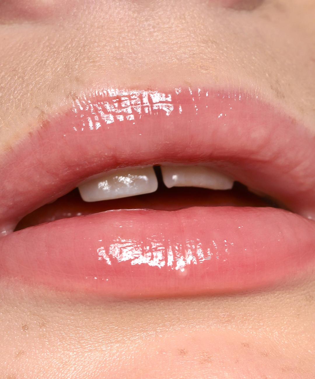 refy lip gloss blush