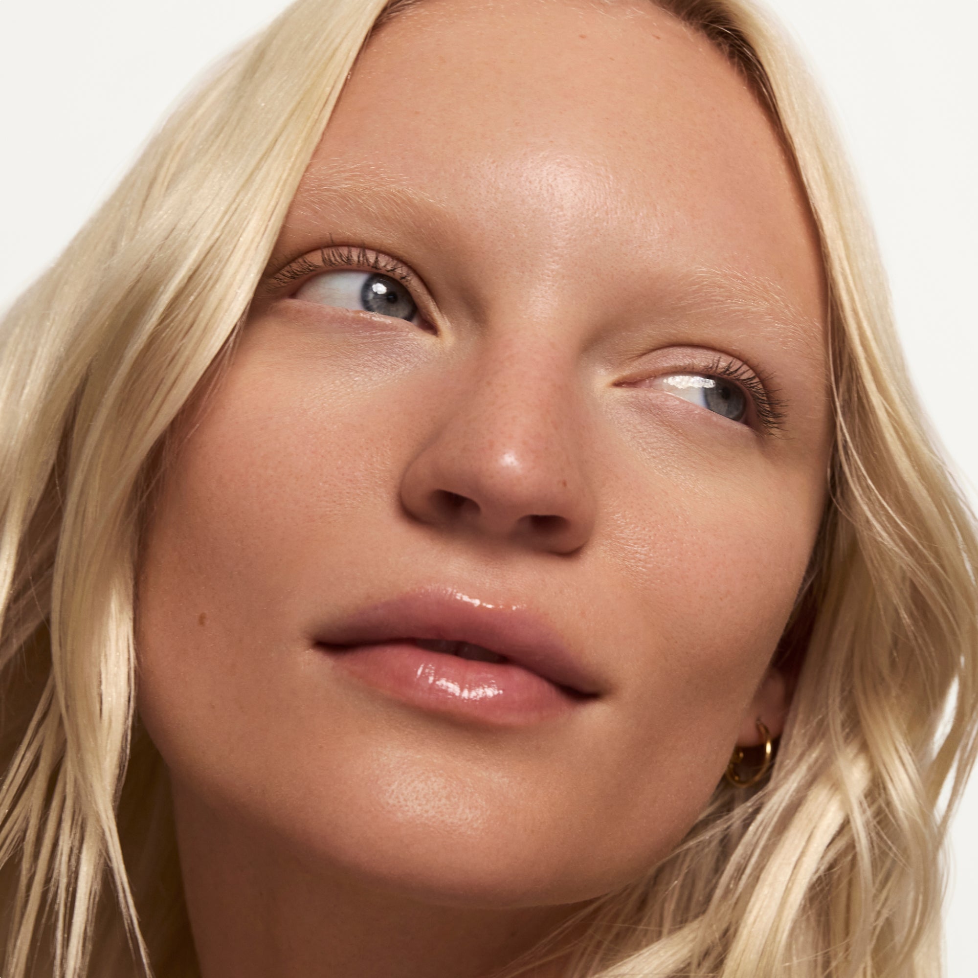 summer fridays sheer Skin Tint - light cool