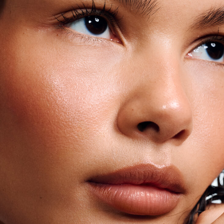 rhode peptide lip shape bend