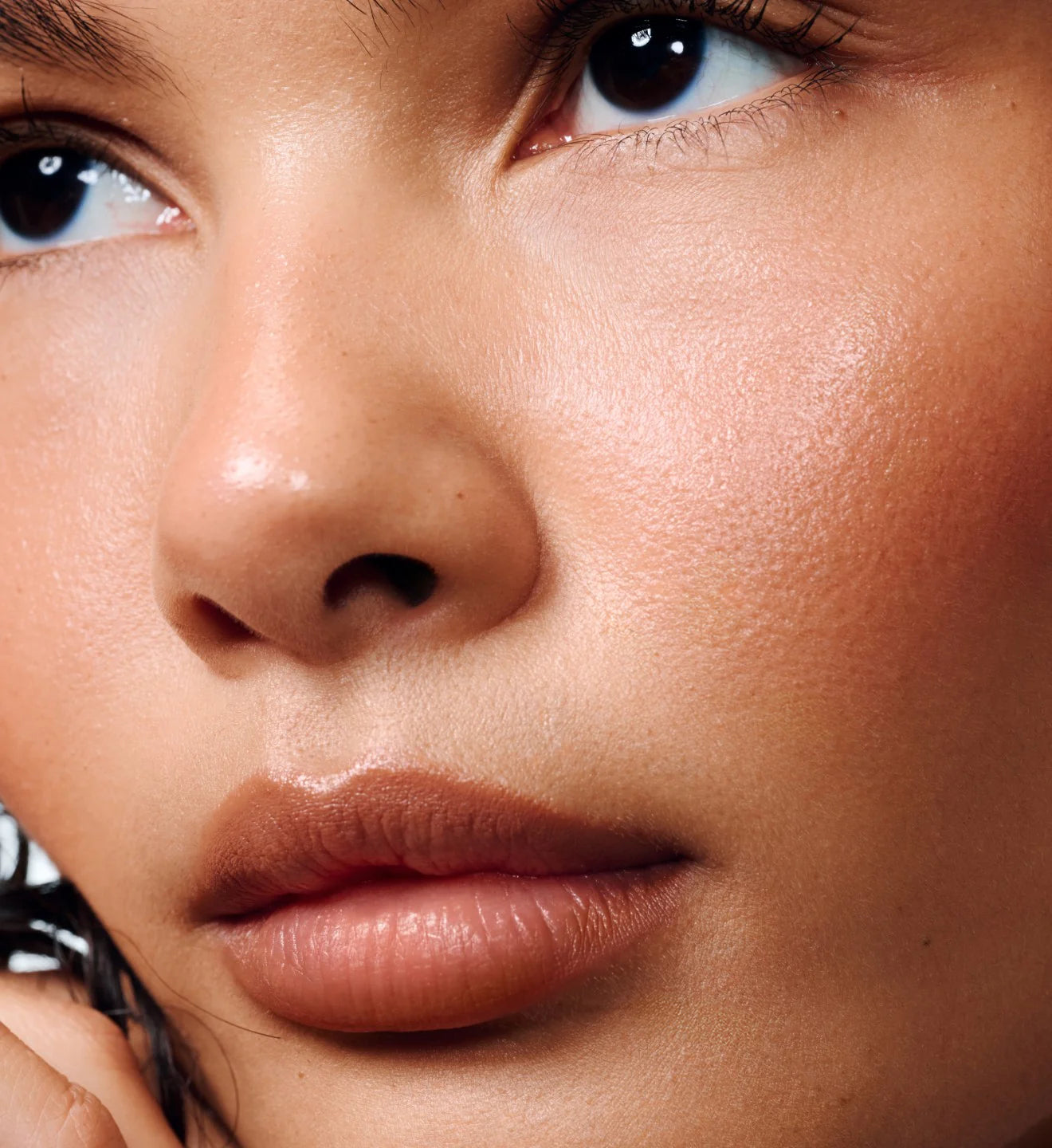 rhode peptide lip shape lift