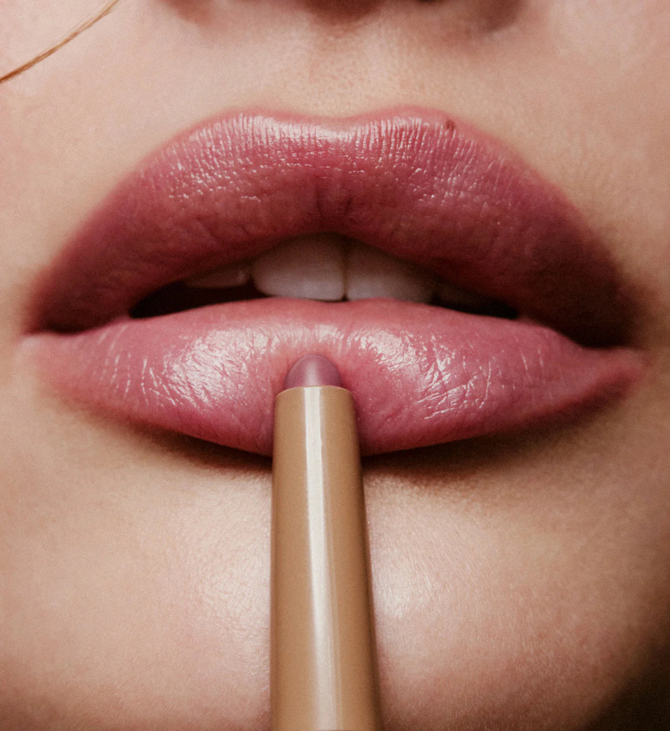 rhode the peptide lip shape set