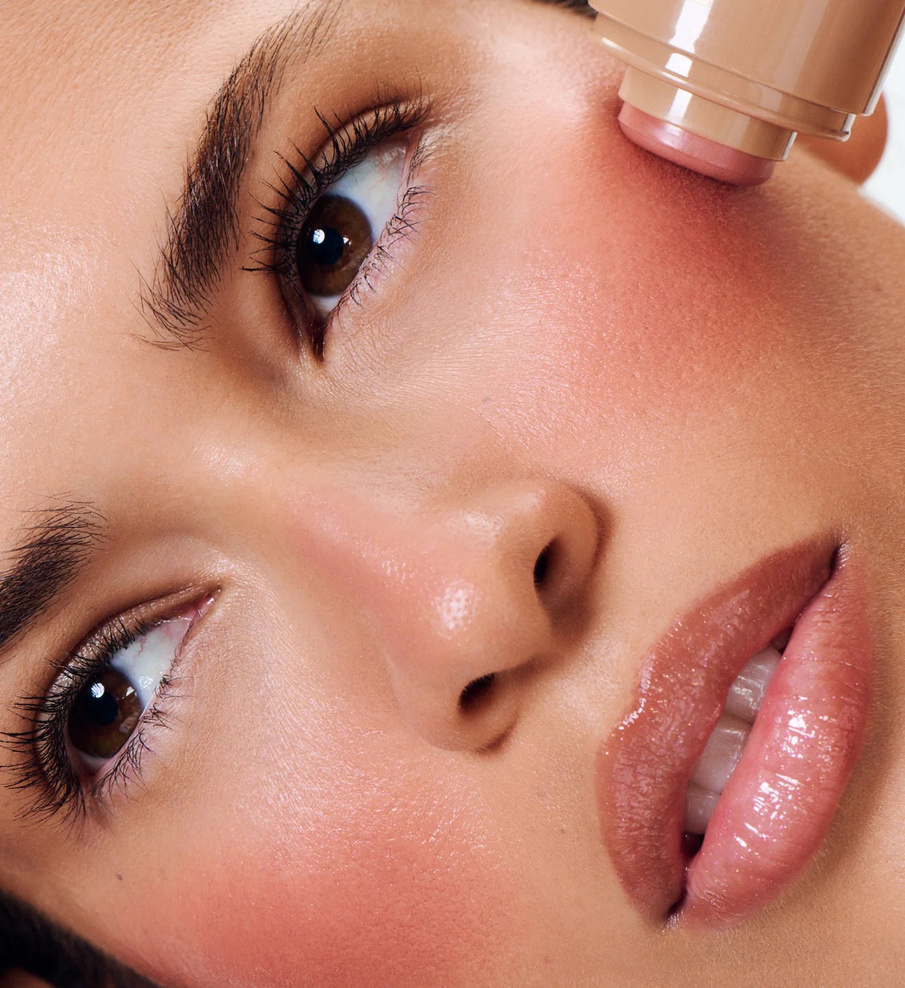 rhode pocket blush tan line